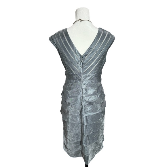 Adrianna Papell Dress Womens Tiered Silver Satin Mesh Cocktail Sleeveless Sz 4 - Picture 5 of 12